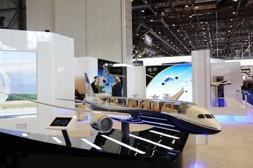 凯撒旅波音787 VIP公务机亮相EBACE展会(图3) 凯撒旅游携全球首架波音787 VIP公务机亮相EBACE展会