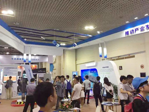 厦门物联网博览亮相一路无人值守智慧停车(图6) 厦门物联网博览亮相一路无人值守智慧停车(图6)