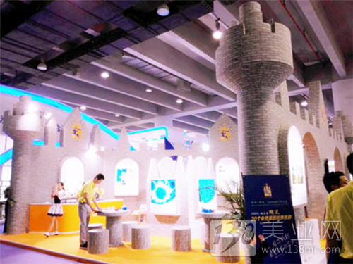 盘点第43届美博会那些特别抢眼的展馆(图8) 盘点第43届美博会那些特别抢眼的展馆(图8)