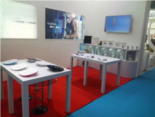 乐心智能产品联袂登场美博会,实力助推美丽事业(图1) 乐心智能产品联袂登场美博会,实力助推美丽事业(图1)