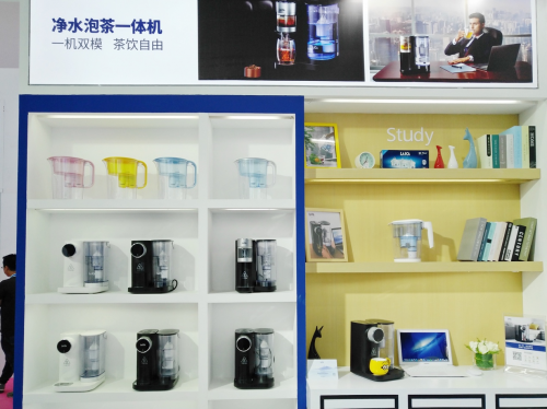 深圳礼品展众星云集 净饮机又成镇场神器(图2) 深圳礼品展众星云集 净饮机又成镇场神器